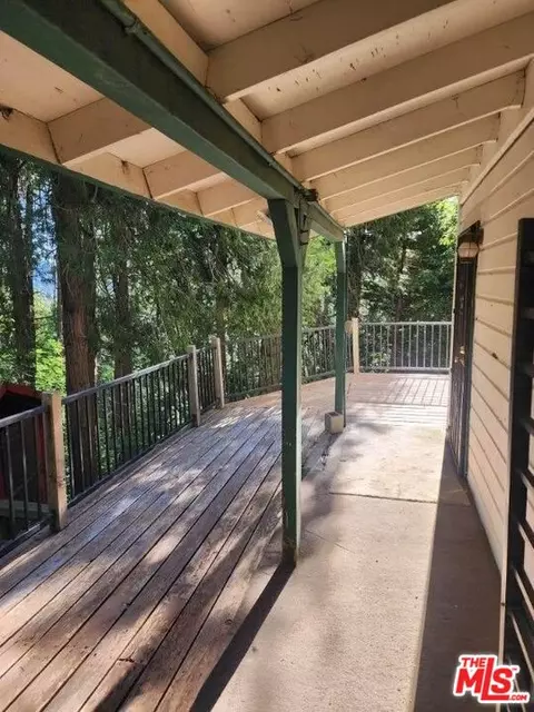 Exterior - 23876 Crest Forest Dr, Crestline, CA 92325 photo 4 of 6