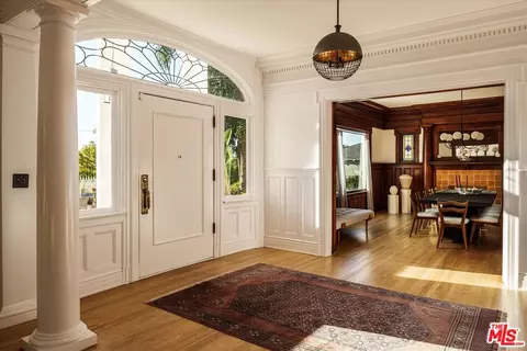 901 Isabel St, Los Angeles, CA 90065