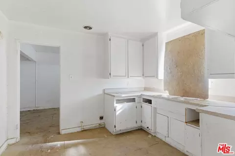 13879 Carson St, Trona, CA 93562 photo 23