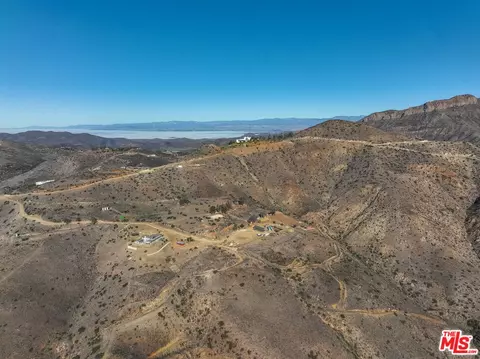 View/Area - 9950 Cotharin Rd, Malibu, CA 90265 photo 2 of 10