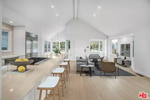 24 Dudley Ave, Venice, CA 90291