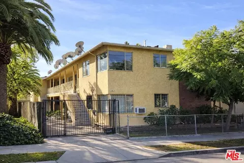 4730 Franklin Ave, Los Angeles, CA 90027