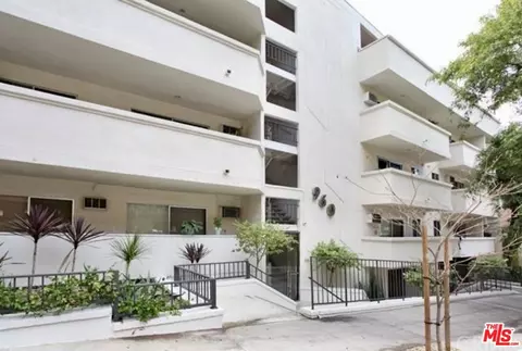 960 Larrabee St #116, West Hollywood, CA 90069