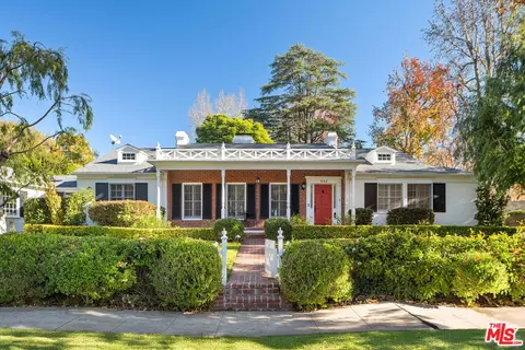 642 Warner Ave, Los Angeles, CA 90024