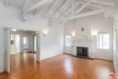Living - 1025 E Garfield Ave, Glendale, CA 91205 photo 2 of 4