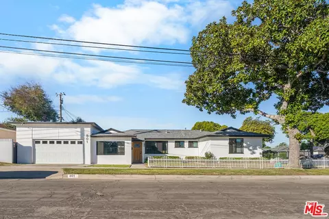 801 S Courtney Ave, Fullerton, CA 92833