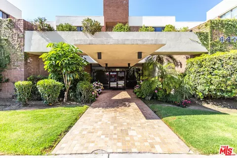 4477 Wilshire Blvd #312, Los Angeles, CA 90010
