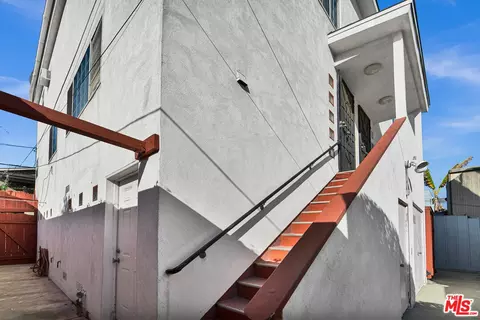 Other - 615 Sunset Ave, Venice, CA 90291 photo 4 of 9
