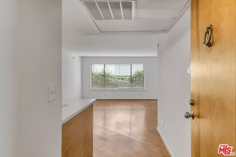 2121 Beloit Ave #107, Los Angeles, CA 90025