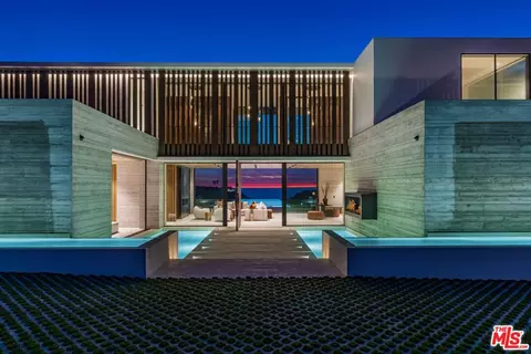 6889 Dume Dr, Malibu, CA 90265