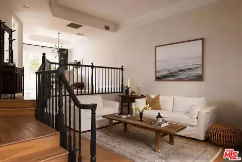 4424 Moorpark Way #5, Toluca Lake, CA 91602