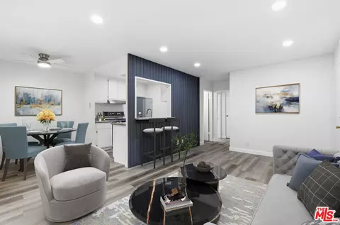 4836 Hollow Corner Rd #312, Culver City, CA 90230