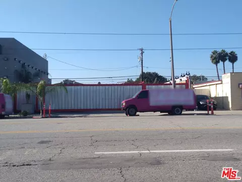 5939 Cherry Ave, Long Beach, CA 90815 photo 3