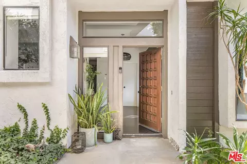 1520 Michael Ln, Pacific Palisades, CA 90272