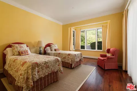 439 Meadowbrook Dr, Montecito, CA 93108 photo 25