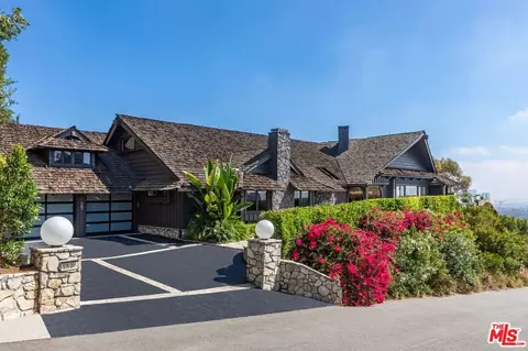 1326 Beverly Estates Dr, Beverly Hills, CA 90210