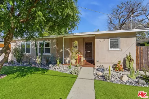 12727 La Maida St, Valley Village, CA 91607
