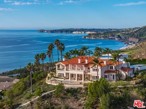 3895 Puerco Canyon Rd, Malibu, CA 90265