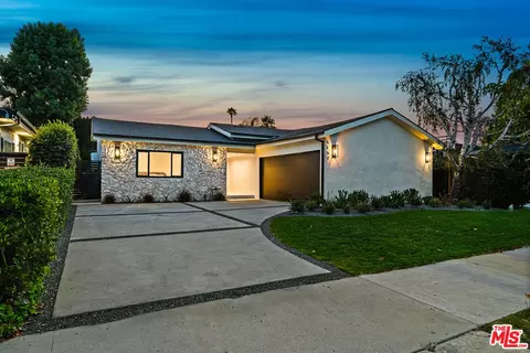 5157 Woodley Ave, Encino, CA 91436