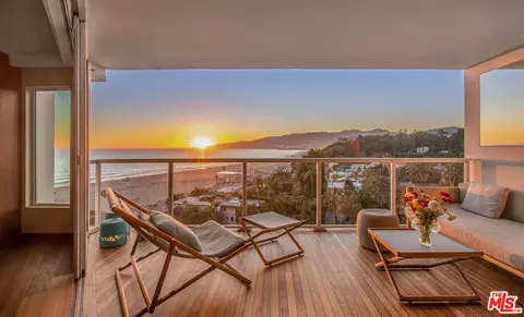 101 Ocean Ave #D701, Santa Monica, CA 90402