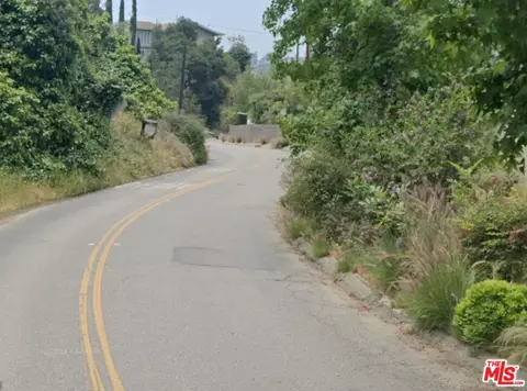 2716 Nichols Canyon Rd, Los Angeles, CA 90046