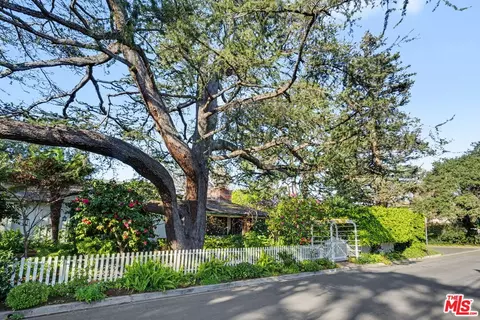 13041 Evanston St, Los Angeles, CA 90049