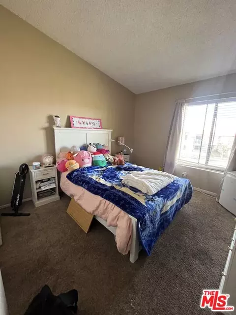 1150 S Meadow Ln #30, Colton, CA 92324 photo 8