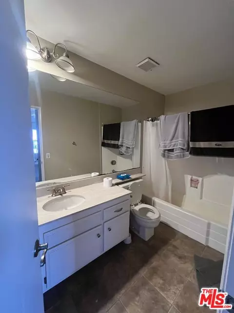 1150 S Meadow Ln #30, Colton, CA 92324 photo 4