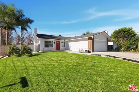 8672 Oak Dr, Rancho Cucamonga, CA 91730