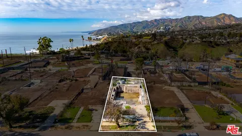 533 Via De La Paz, Pacific Palisades, CA 90272