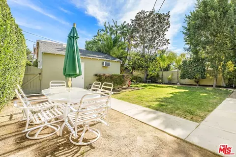 6050 Allott Ave, Van Nuys, CA 91401 photo 22