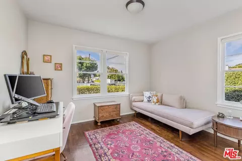 6050 Allott Ave, Van Nuys, CA 91401 photo 17