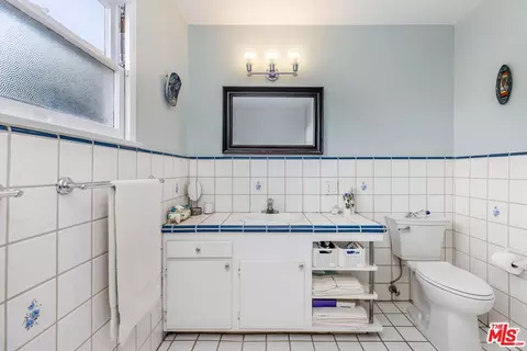 6050 Allott Ave, Van Nuys, CA 91401 photo 13