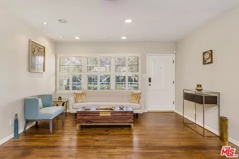 6050 Allott Ave, Van Nuys, CA 91401 photo 3