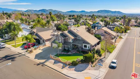 25639 Palm Shadows Dr, Moreno Valley, CA 92557
