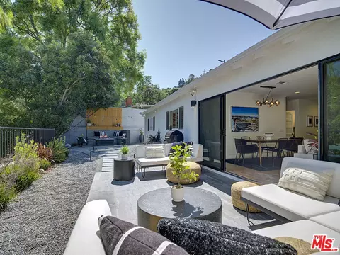 3420 Camino De La Cumbre, Sherman Oaks, CA 91423