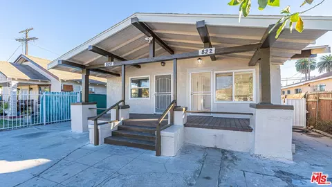 820 W 76th St, Los Angeles, CA 90044