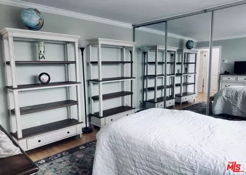 914 Lincoln Blvd #106, Santa Monica, CA 90403