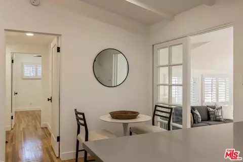Entry Way - 1881 Hackett Ave, Long Beach, CA 90815 photo 2 of 5