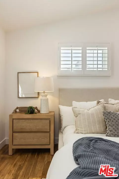 Bedroom - 1881 Hackett Ave, Long Beach, CA 90815 photo 4 of 5