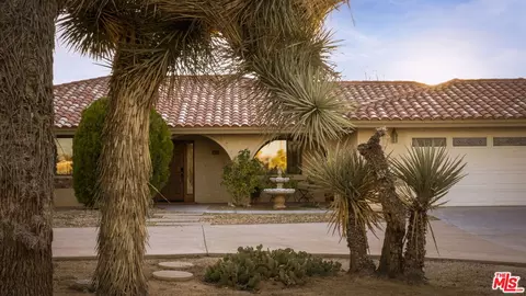 58449 Joshua Ln, Yucca Valley, CA 92284