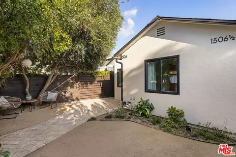 1506 N Benton Way, Los Angeles, CA 90026