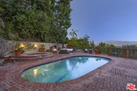 12966 Galewood St, Studio City, CA 91604