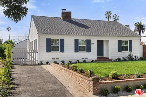 15328 De Pauw St, Pacific Palisades, CA 90272