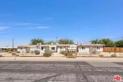 16340 Villa Dr, Victorville, CA 92395