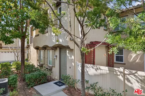 3265 Moss Landing Blvd, Oxnard, CA 93036