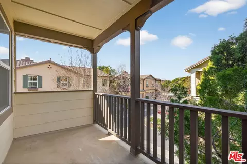 Exterior - 3265 Moss Landing Blvd, Oxnard, CA 93036 photo 5 of 8
