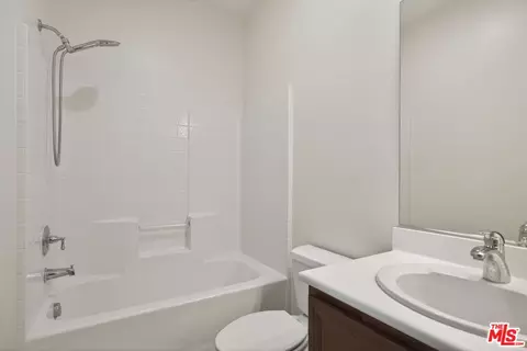 Bath - 3265 Moss Landing Blvd, Oxnard, CA 93036 photo 5 of 5