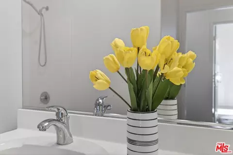 Bath - 3265 Moss Landing Blvd, Oxnard, CA 93036 photo 4 of 5