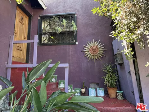 3728 York Blvd, Los Angeles, CA 90065